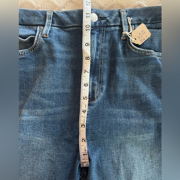 We the Free Designer medium  Wash Distressed Women's Jeans Size 31 - Picture 15 of 16